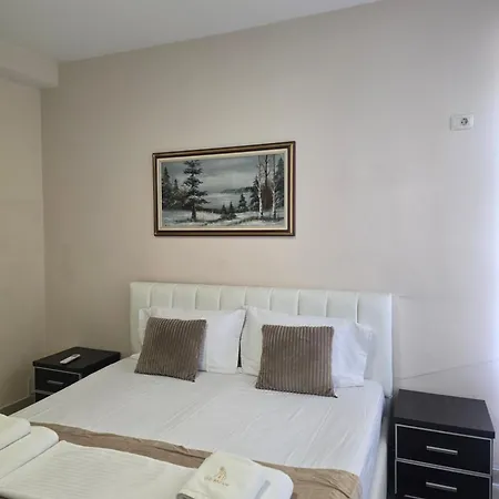 Raphael Old Bazaar * Tirana