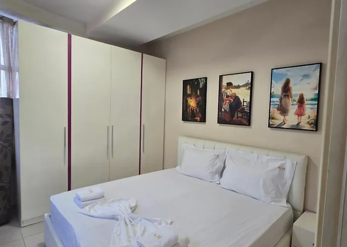 Raphael Old Bazaar Apartman Tirana