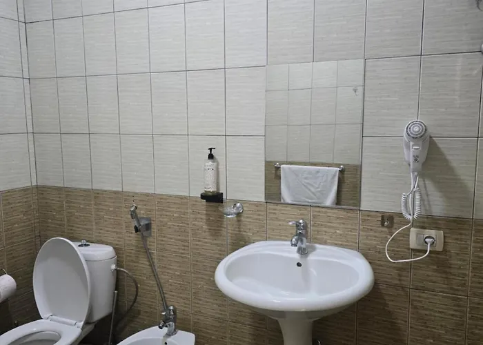 Raphael Old Bazaar Apartman *