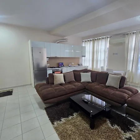 Raphael Old Bazaar Daire