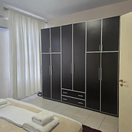 Raphael Old Bazaar Daire