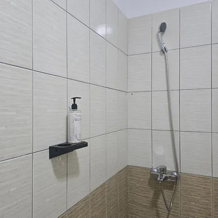 Raphael Old Bazaar Daire Tiran